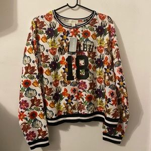 Floral print sweater